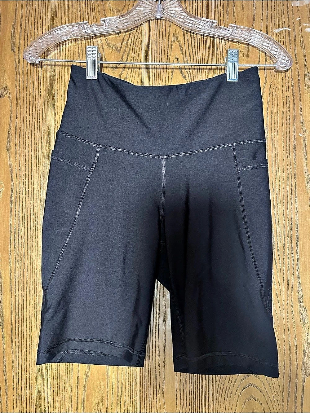 Old Navy Black Athletic Biker Shorts Like New